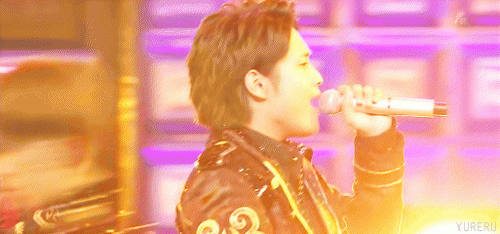 0930akito02.gif