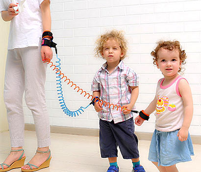 1-5m-baby-child-anti-lost-safety-velcro-wrist-link-traction-rope-410-d.jpg