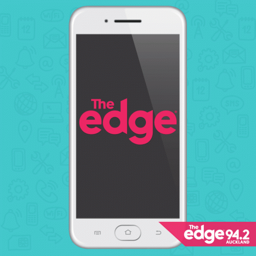 Edge AKL Iphone 8 GIF 3