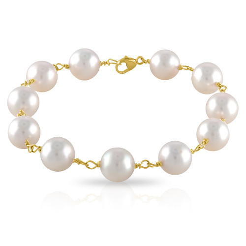 Shah & Shah handmade 18k yellow gold and akoya pearl wire wrap bracelet. To know more details please visit here https://eyeonjewels.com/product/gold-and-akoya-pearl-wire-wrap-bracelet-14042