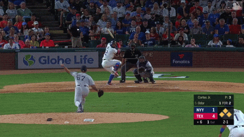 Roogie-Grand-Slam-30-vs-NYY-9-28-2019.gif