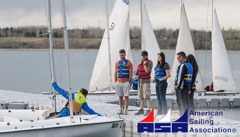 The Biscayne Bay Sailing Academy offers detailed and practical sailing classes in Florida. Want to join now? Call (954) 243-4078.
