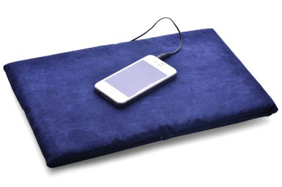 Stereo-pillow-speaker410b.jpg