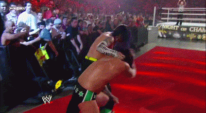 hardybringcmpunkinthering.gif