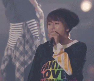 musicnissy03.gif