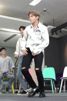 niel0255.gif