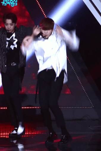 niel1103.gif