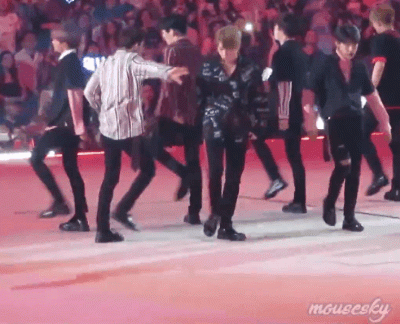 niel3330.gif