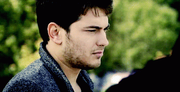 sahilveemir-5.gif